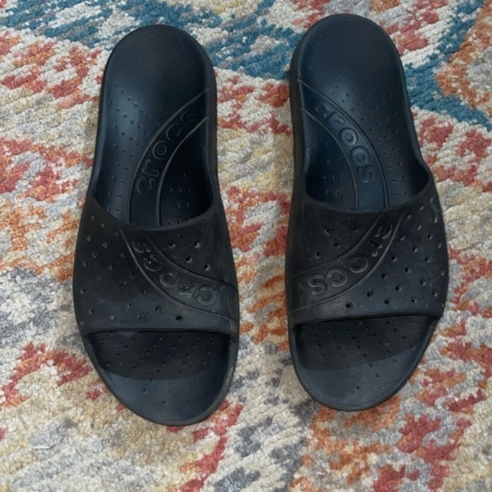 crocs men’s sandals size 13